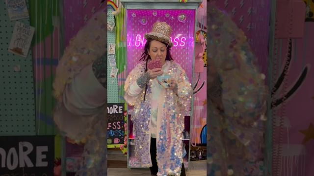 February Random Ass Sass! смотреть онлайн