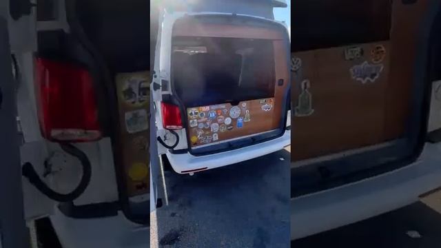 2010 Vw Transporter Camper 2.0 TDI T30 Panel Van 4dr Diesel Manual L3 H1 (203 g/km, 138 bhp) смотреть онлайн