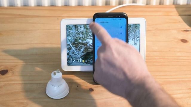 Google Home Hub and Lohas Smart Bulbs смотреть онлайн