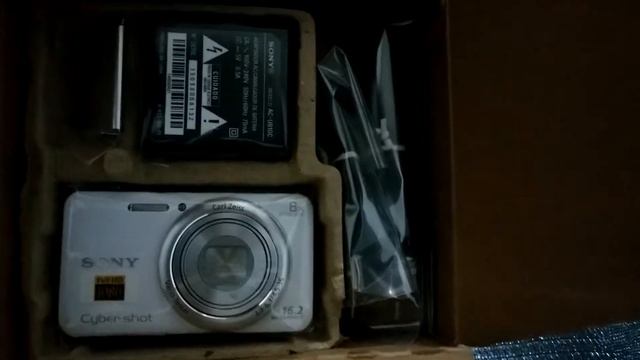 Unboxing camera digital Sony WX60 смотреть онлайн