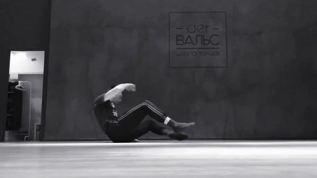 Отрывки фраз contemporary dance solo Brodaigo ( современный танец Денис Бродяга ) смотреть онлайн