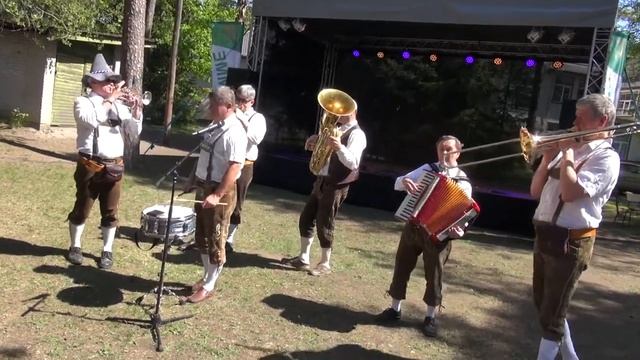 Ütle meri, mu meri [Kolmes tempos] - ESTONIA BRASS смотреть онлайн