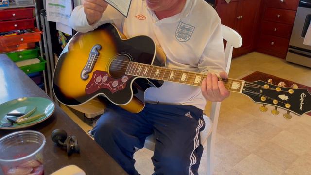 Epiphone J200CE Unboxing смотреть онлайн