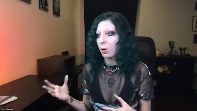 Sucubus Waifu With Orlee Stewart смотреть онлайн