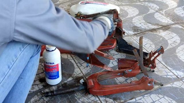 HASTA LA CHAPA!! Honda Pc 50 cc removida de pintura y limpieza de motor PARTE #3 смотреть онлайн