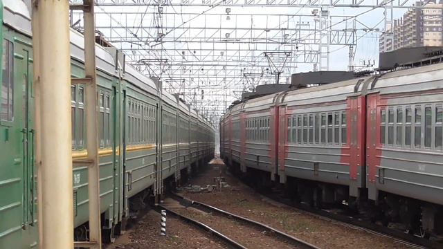 ЭД4М   0358 и ЭД4М   0431 с дебилами на хвотсе