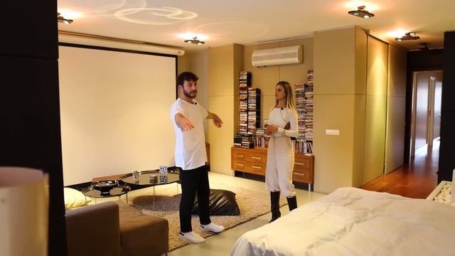 Türkiye'nin En HOT🔥 Emlakçısı ile Nişantaşı'nda Lüks Daire Turu! смотреть онлайн
