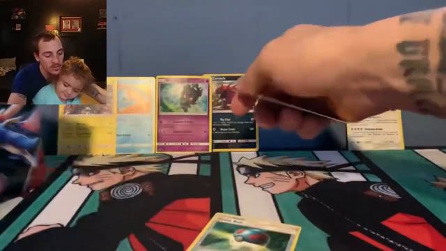 Munchkin helps me open Shining Legends box and Zacian tin - Pokemon Collection смотреть онлайн