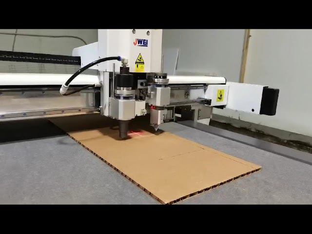 Работа плоттера, Полика Проф смотреть онлайн