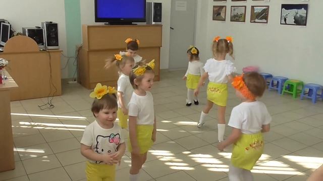 8 марта 2015 Танец маленьких утят смотреть онлайн