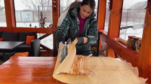 Жирный Королевский Кролик Зажаренный В Тандыре! Все Исключительно Домашнее смотреть онлайн