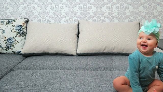 3 Cute Babies Sitting On the Bed | Song for Children | Daddy sing for Baby Ariana смотреть онлайн