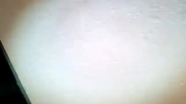 кофеварка Bork видео №2 из 4 - Брызги во все стороны - ужас! смотреть онлайн