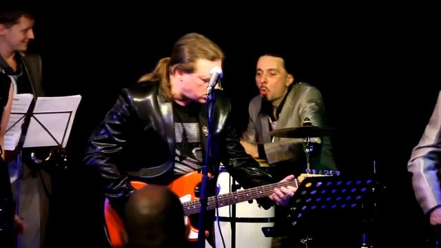 (Performance in the club of Pushkin) Nelyubin Vladimir & Moscow NewzzВладимир Нелюбин. смотреть онлайн