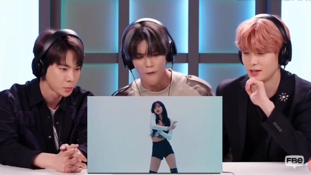 [HD] NCT127 Reaction To LILI's FILM Lisa Dance Performance?