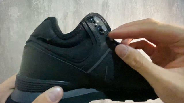 New Balance Зимние смотреть онлайн