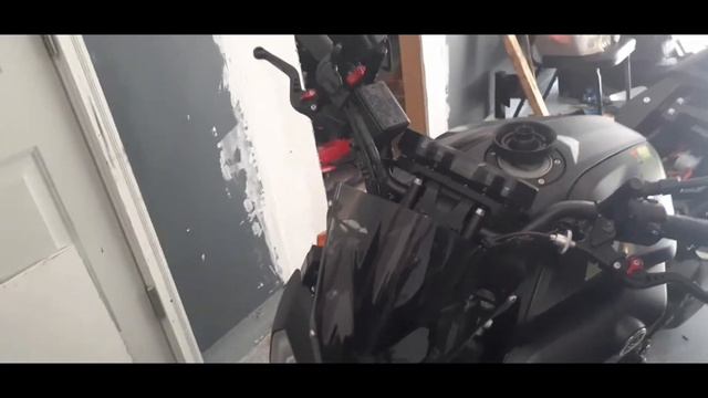 Yamaha MT-07 First Mods | Street fighter/naked bike modifications. смотреть онлайн