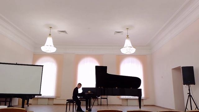 1.И.Бах Ария 2.Беркович Сонатина соль мажор 3.Башк.народ.в обработке Сальманова Вороной иноходеу смотреть онлайн