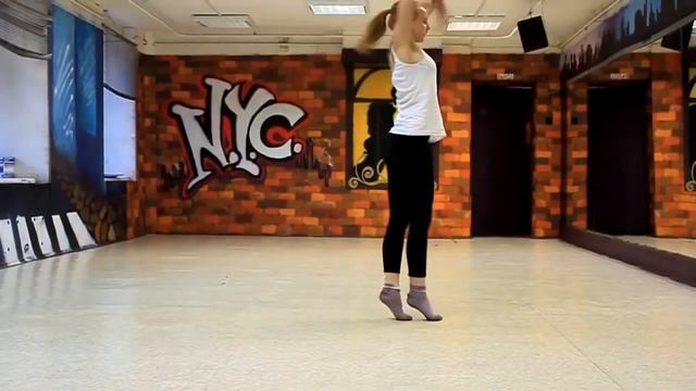 Преподаватель Trinity Dance Даша Kelly смотреть онлайн