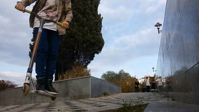 ?Street lite?||Трюки НА Самокате||девочка на самокате #трюкинасамокате #трюки #самокат смотреть онлайн