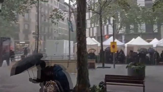 Millions of ice stones hit Spain! Severe hailstorm in Barcelona! смотреть онлайн