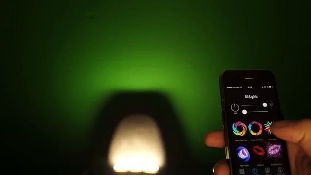 Умный свет Phillips HUE - домашняя световая система. Обзор и демонстрация. смотреть онлайн