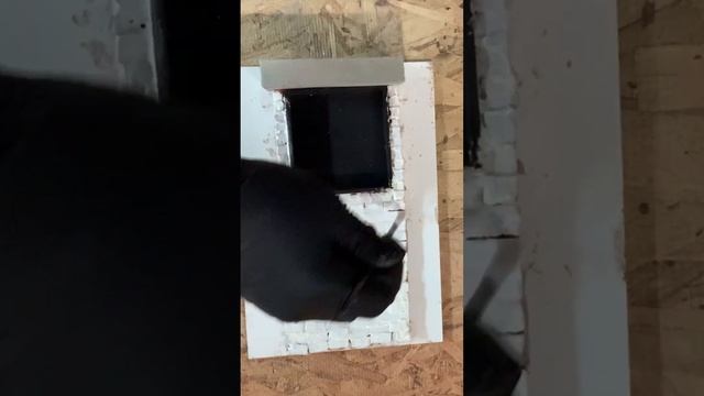 Whitewashed Modern Mini Fireplace Tutorial смотреть онлайн