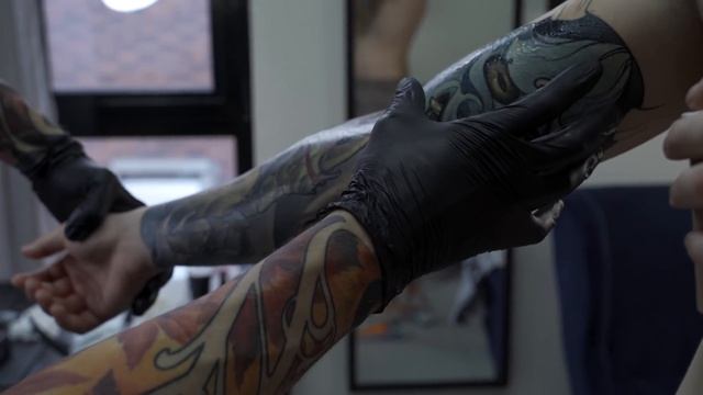 Делаю татуировку новой машинкой. CRONUS смотреть онлайн