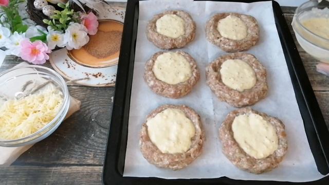 КОТЛЕТЫ ГНЁЗДА с вкусной начинкой в духовке. смотреть онлайн