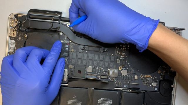 Macbook A1398 Early 2015 Motherboard Replacement