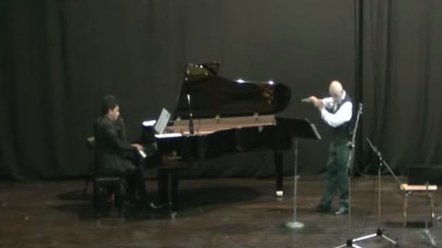 Sonata for flute and piano - Poulenc смотреть онлайн