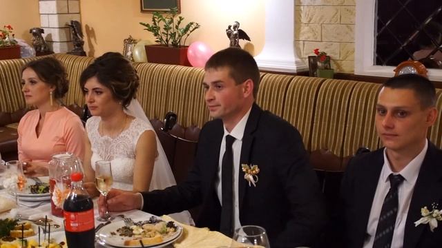 Сестра жениха читает рэп. Гости вытирают слёзы смотреть онлайн