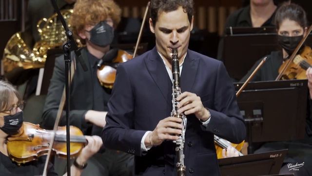 Arthur Stockel plays The secret of the Mystic Lamb from Dirk Brossé смотреть онлайн
