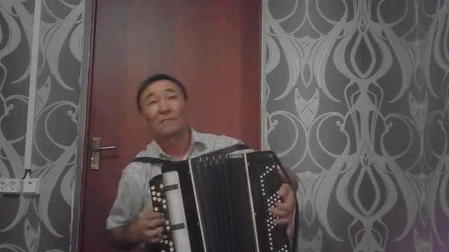 Смуглянка обр. П.Дранга Нияткабылов Серик Баян смотреть онлайн