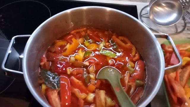 БОЛГАРСКИЙ ПЕРЕЦ В ТОМАТНОМ СОУСЕ. НЕЗАБЫВАЕМЫЙ ВКУС!!! смотреть онлайн