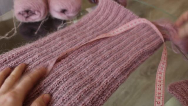 МОДНАЯ ШАПКА из МОХЕРА с ДВОЙНЫМ ОТВОРОТОМ. ОБЪЕМНАЯ ШАПКА ИЗ МОХЕРА С ДВОЙНЫМ ОТВОРОТОМ смотреть онлайн