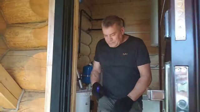 Мастер Юнаш. Установка котла BUDERUS в деревянном доме! смотреть онлайн