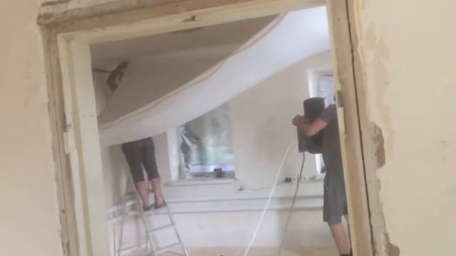 10 августа 2020 г. Новый старый дом. делают потолки смотреть онлайн