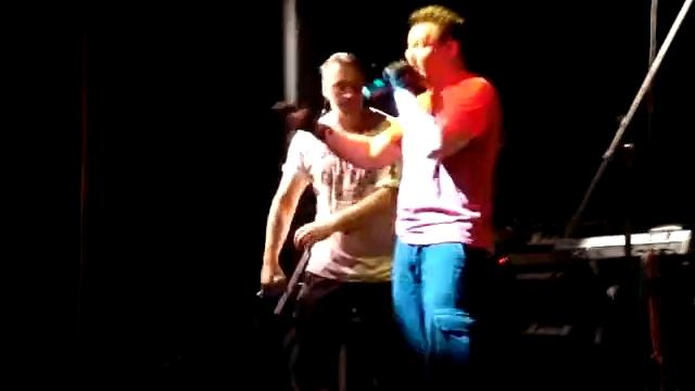 Шар голубой, Гимн Шута (КиШ 5.09.09 Сергиев посад) смотреть онлайн