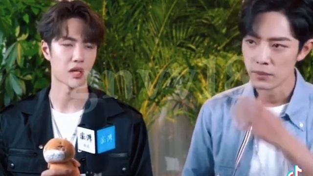 //Переозвучка интервью// Ван Ибо и Сяо Чжань//БОЧЖАНИ// Кто снизу?✨ смотреть онлайн