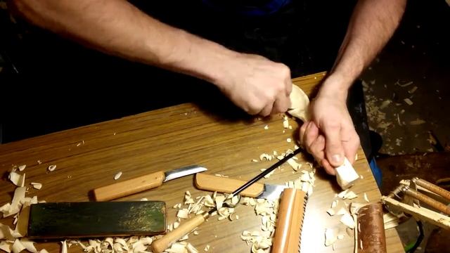 #3 Резьба по дереву : Резьба деревянной ложки. смотреть онлайн