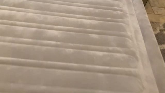 INTEX 64417ED Dura Beam Deluxe Comfort Plush High Rise Air Mattress Review смотреть онлайн