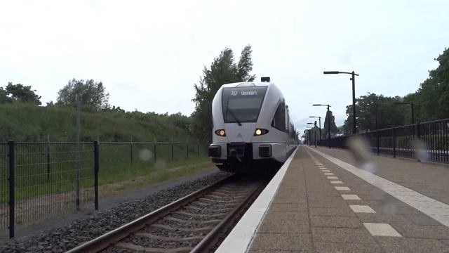 stadler GTW-D-ARR-2/6 312 M. Vasalis vertrekt vanaf station Hoogezand-Sappemeer смотреть онлайн