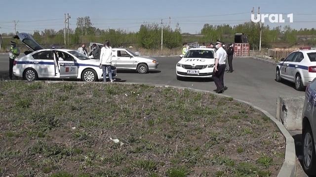 Горожане недовольны: пробки на въездах в Челябинск растягиваются на пару километров смотреть онлайн