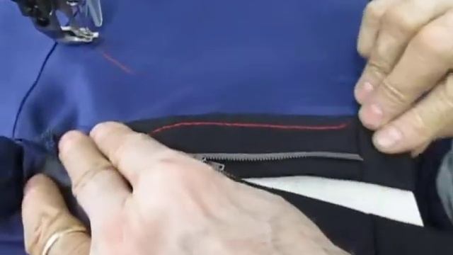 JUKI DU 1181-N RIGOMAC per finta del pantalone смотреть онлайн