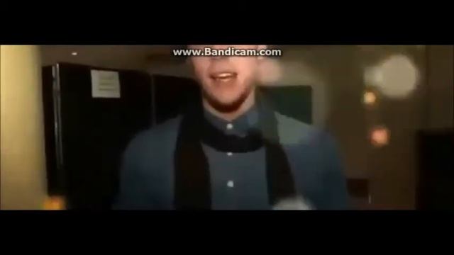 One Direction-Едем,едем в соседнее село,на дискотеку... клип смотреть онлайн