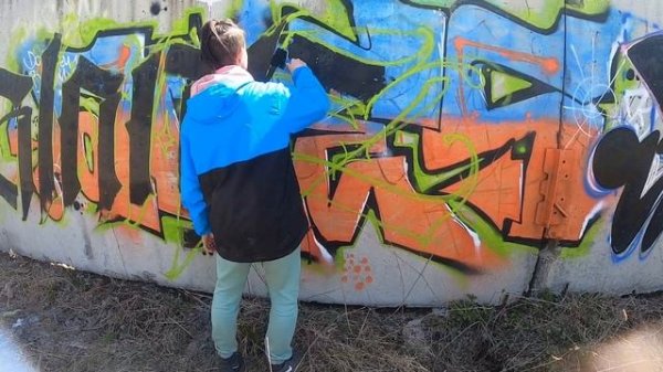 GRAFFITI - SLANE | 2 BLACK PIECES (Graffiti under 10$)