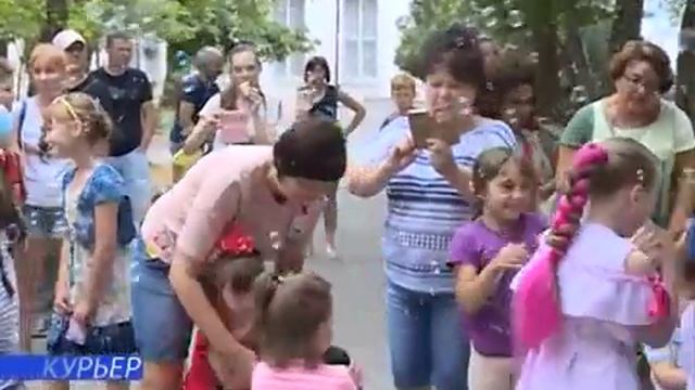 18 06 В парке им Ленина состоялось открытие инклюзивной площадки для детей с ограниченными возможн смотреть онлайн