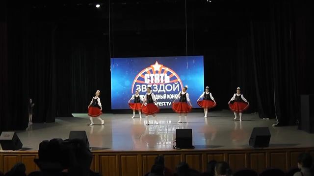 «У сапожника в гостях» Постановщик Абоянцева Ю.В. смотреть онлайн