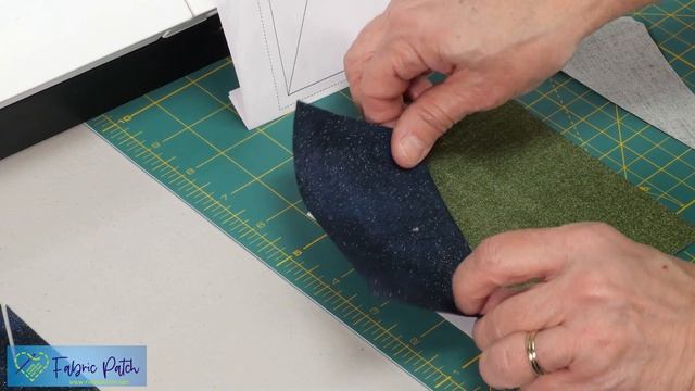 O'Tannenbaum Sew Along Series Class 8 Paper Pieced 60 Degree Triangles смотреть онлайн